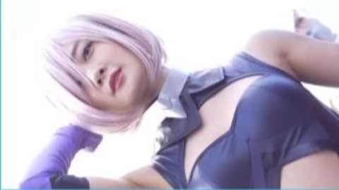 日本漫展妹子黑色性感连体服cosplay