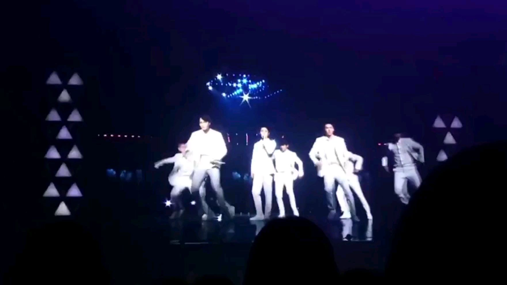 exo《lucky one》首尔安可-台下迷妹视角·就是爱你们光芒万丈的样子