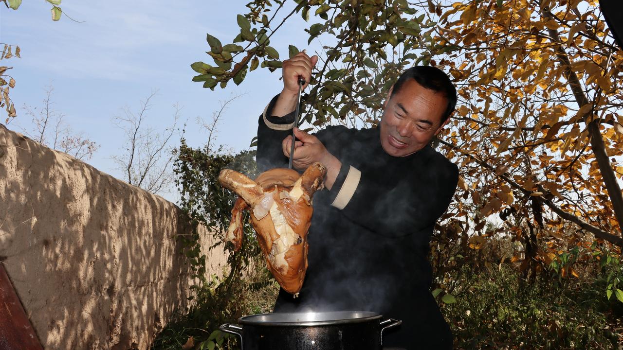 80买个羊头,食叔做"干锅羊头,卤香入味,麻辣鲜香,真带劲