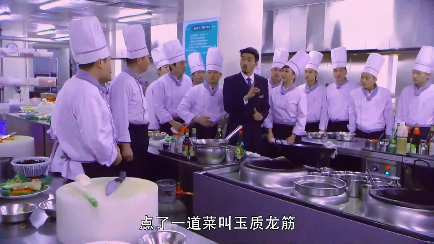 料理: 贵客点菜没人会做, 光材料就价值连城, 洗碗大妈几十元搞定