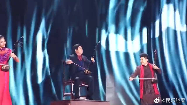 民乐#唢呐大师外国演奏《好汉歌》...