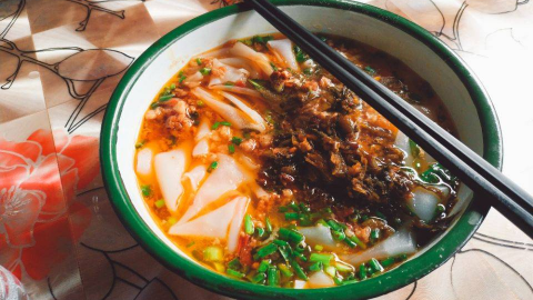 【粉王的早餐】—河滨公园的傣族米干【粉王的早餐