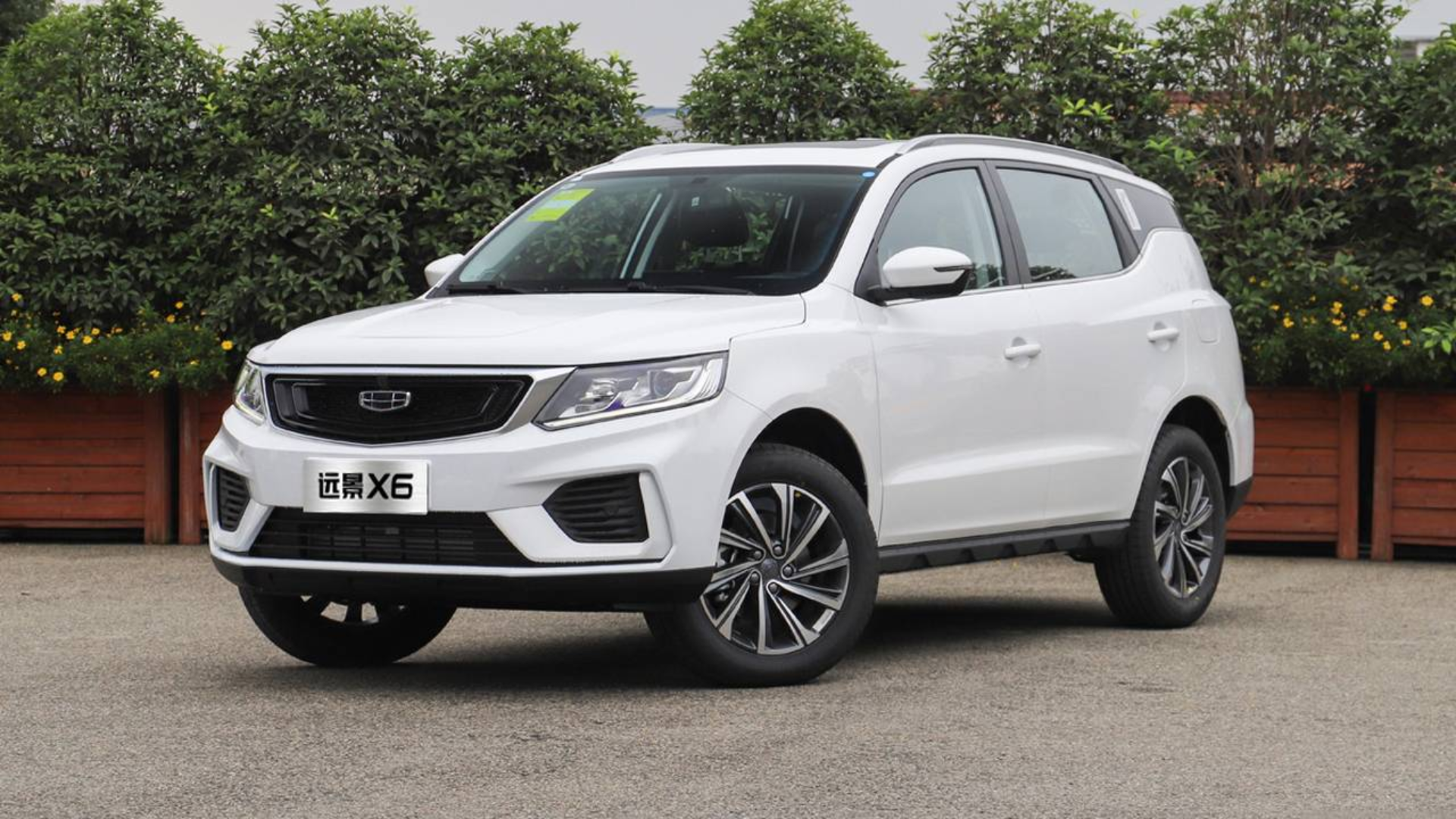 全新吉利远景x6已上市,7万级的超值精品suv,经济又省油