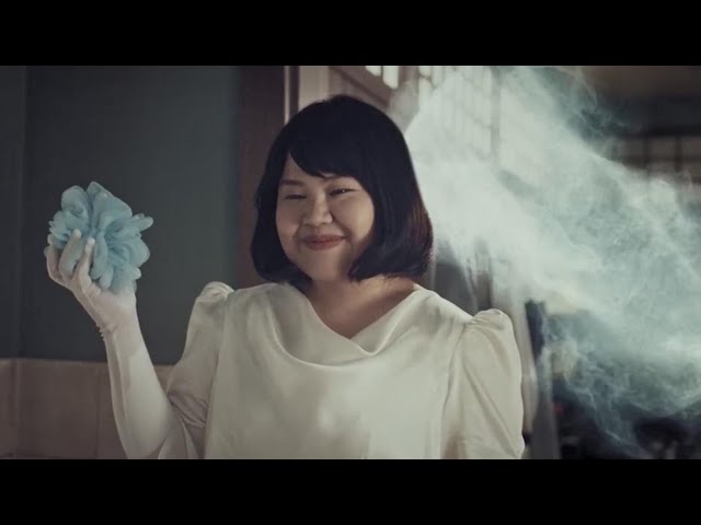 男孩把肥皂变成女友,洗一次澡瘦一点,淋雨却会变泡泡飘走