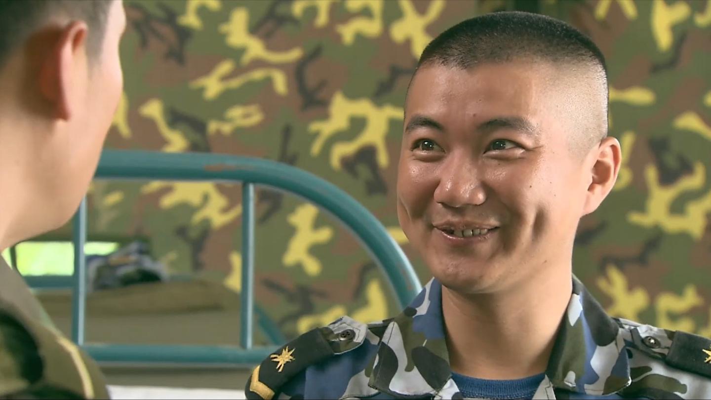 我是特种兵: 笑面虎平常笑嘻嘻, 怎料背景也是强大, 竟然是全能手