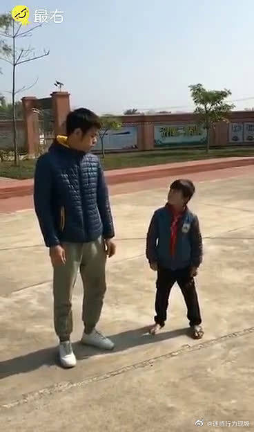 一句台词都没有,却把我给笑傻了迷...