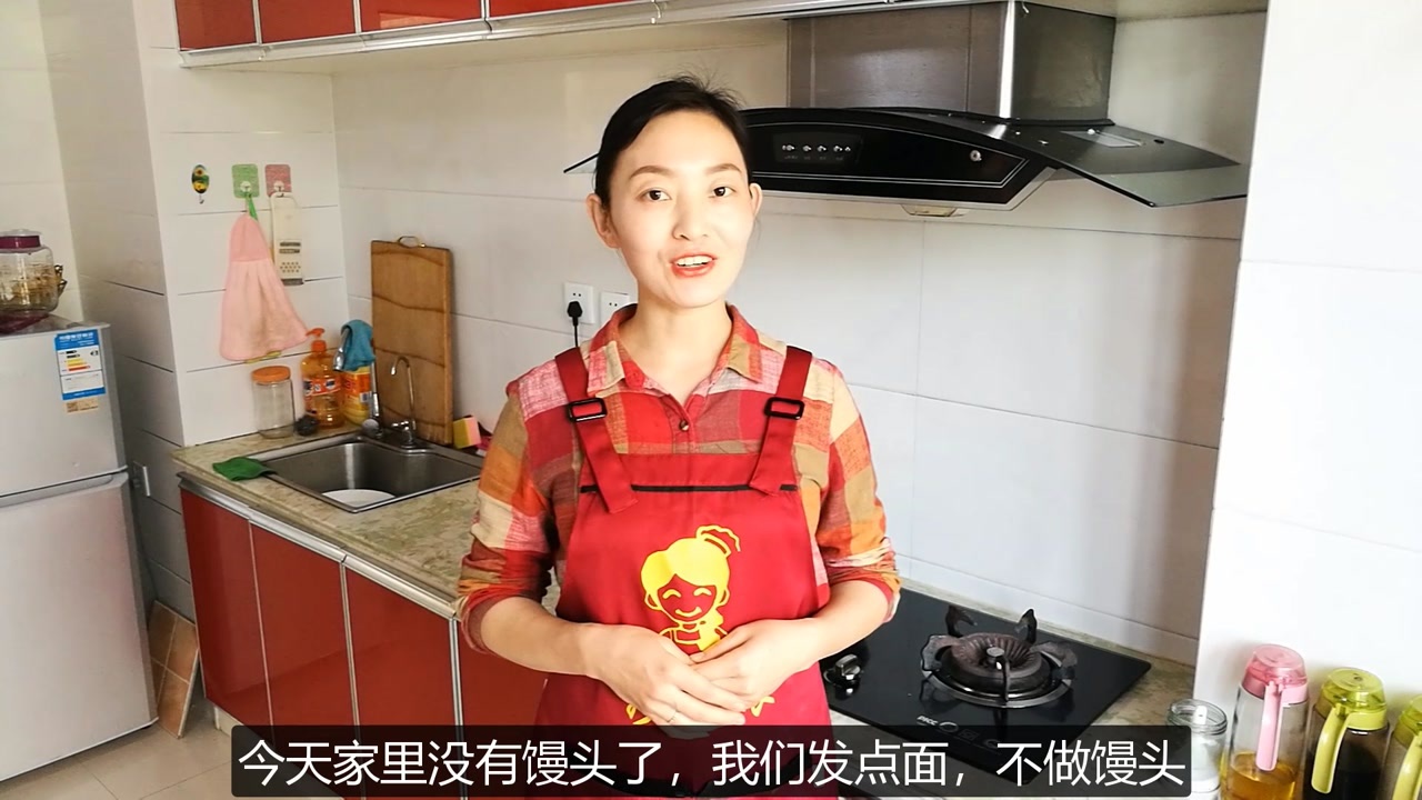 美厨娘教你正宗东北开边蚕蛹的做法麻辣鲜香脆吃一个满口香