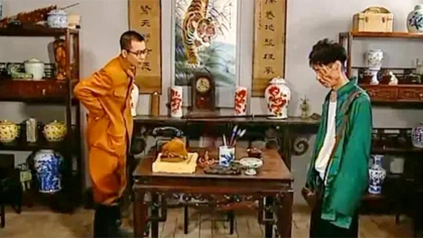 交通站: 贾队长和鬼子这段对话, 据说整个导演组都笑趴了! 太逗了