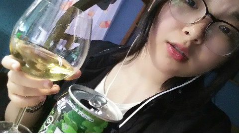 【琴墨今天作死了吗?】关于网红断片酒的试喝(严肃脸)