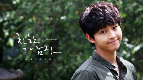 【va哔哔扒】宋仲基武汉见面会自拍视频 反戴帽子更显可爱