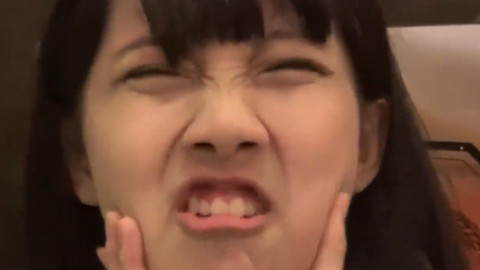 【卡黄】路灯下的小姑娘