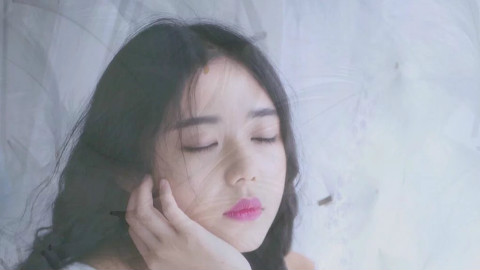 桅酒。 打打游戏