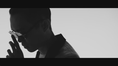 【MV】方大同ft.Fifi Rong-Run From Your Love