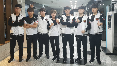 【台湾解说】2017LCK夏季赛W2D2|SKT vs LZ