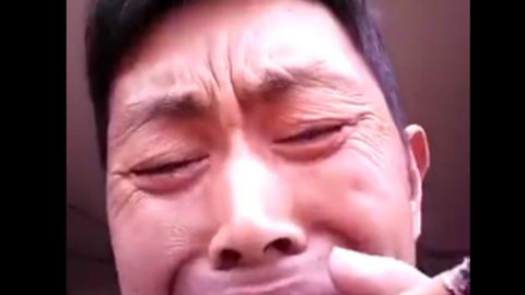 还是那股熟悉的味道…妈卖批