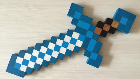 【阳台木工】minecraft照进现实 像素木块 我的世界完美还原  钻石剑