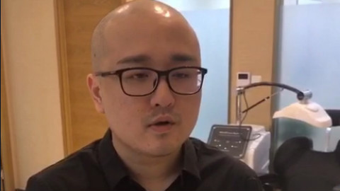 笑笑孙亚龙植发现场,不再秃头 孙亚龙