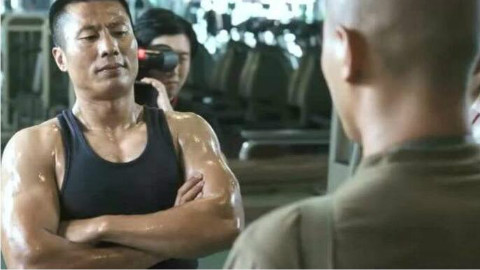 健身教练看不起散打,结果擂台上被打惨