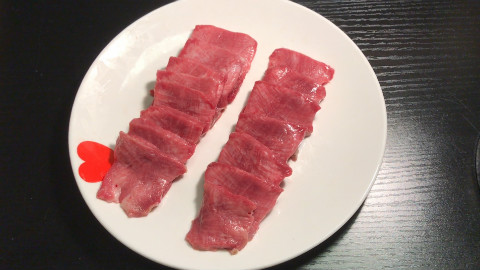 日式碳烤牛舌