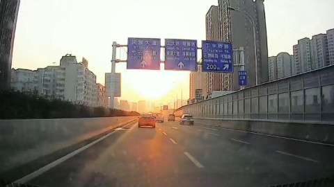 清晨上班路上最美的朝阳