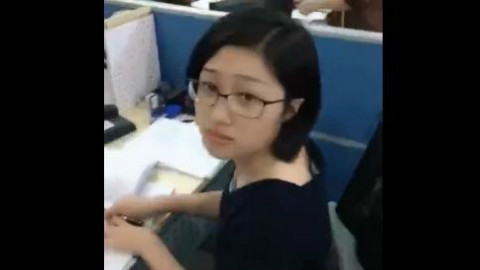有没有人对这种四眼妹毫无抵抗力的