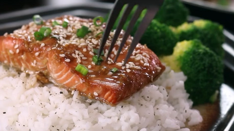 Baked Sesame Salmon 芝麻烤鲑鱼