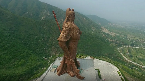 中国最牛的两座雕像:一座在山西,另一座位于四川