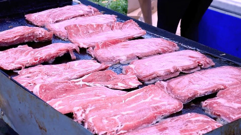 【纽约街头小吃】牛肉三明治