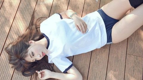 日系紧身体操服小姐姐,根本把持不住