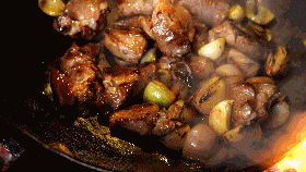 【丛林烹饪】深夜报社!烩牛肉~