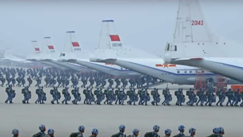 2018中国武装力量展示-谁敢来战!