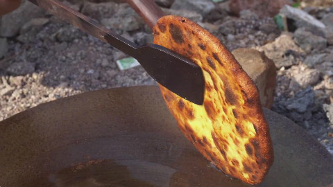 印度野食哥地头烙馅饼