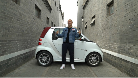 5万块钱的奔驰敞篷车 一台车的配件能换三台车