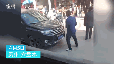 “路怒男”当街刀刺铲砸对方司机致死