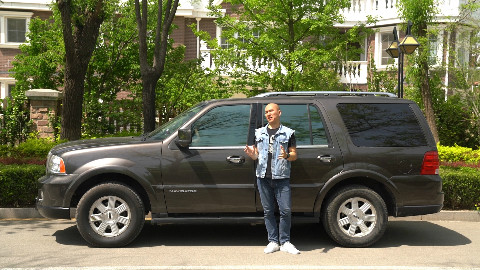 10万块钱买台“XXXL”号SUV 堪称最便宜的大V8