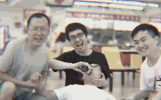 快乐单身宅的一天