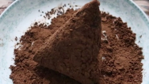 自制网红脏脏粽 感觉自己又发现了一个商机 太天才