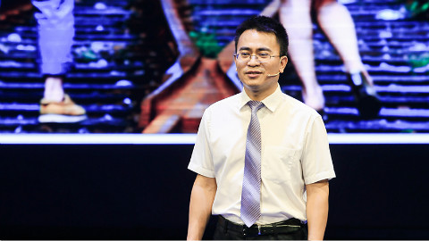 主鸿鹄医生:白血病并非“绝症”,而治疗也无需“天价”