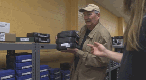 【hickok45】老爷子是武器装备购物狂