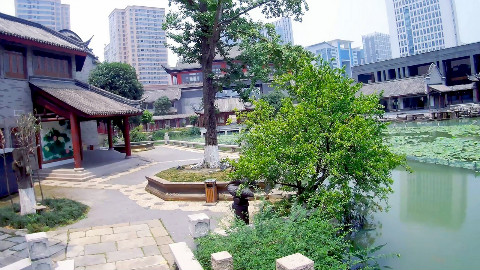 龙潭水乡-004《抱我一分钟》