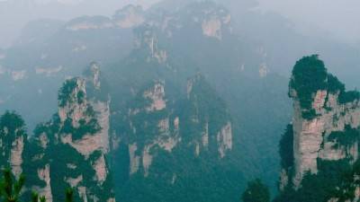 攀山过河淋雨,值得么?