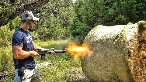【中文字幕】吃鸡里的草捆能挡子弹吗? DemolitionRanch 爆破牧场 爆破农场