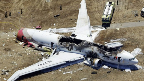 200吨波音客机凌空爆炸,俄罗斯误把客机当轰炸机击落,至今拒赔偿