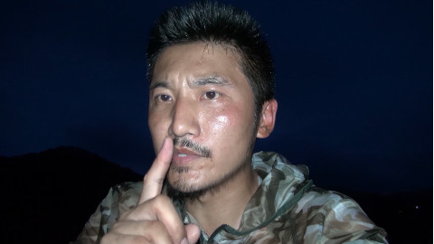 尼泊尔深山探秘亲历鬼打墙,慌乱中又遇到无人鬼船,幸亏我跑得快
