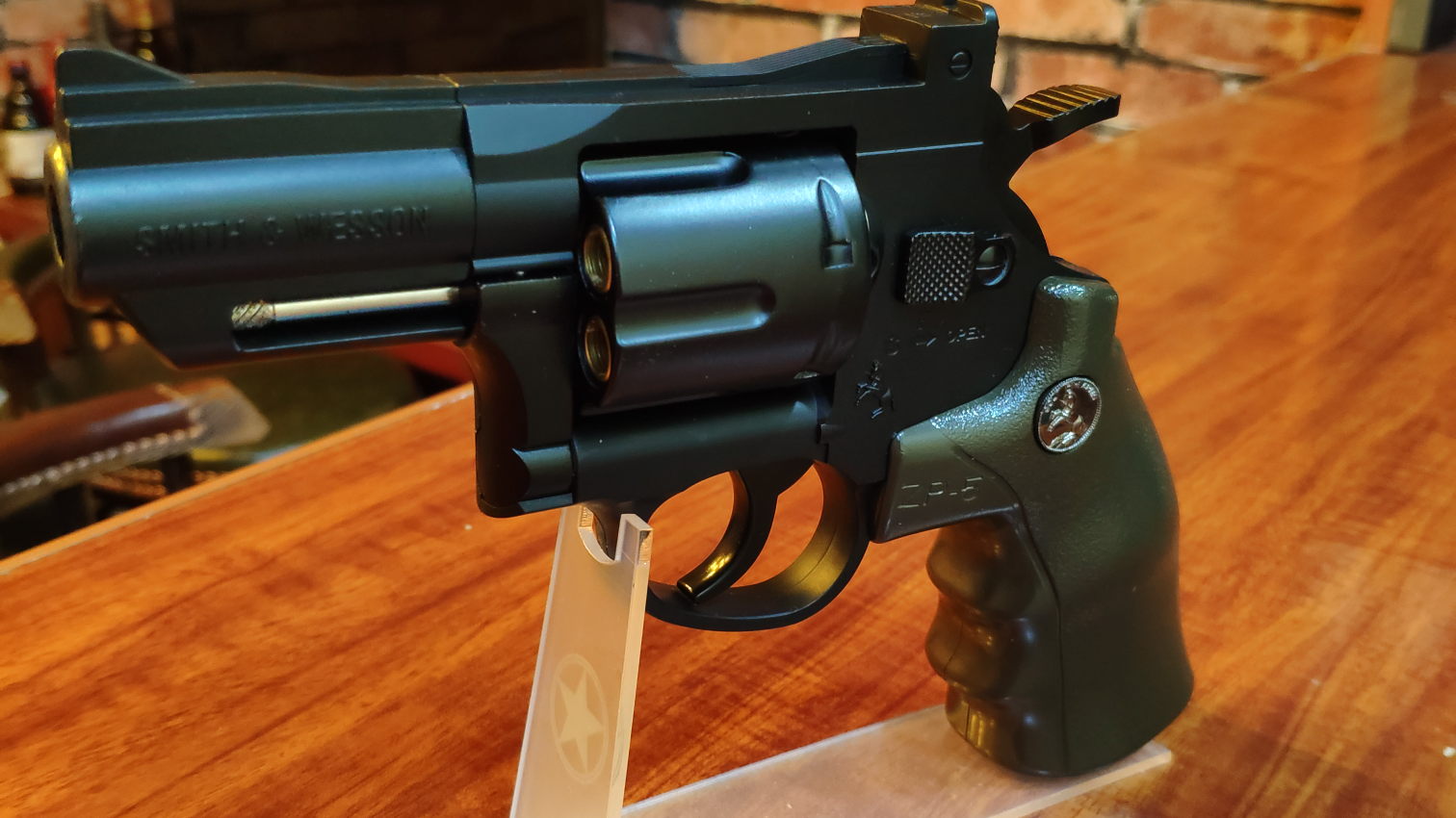 4230次播放 | 00:44#我不卖这个#水弹玩具#左轮分享45迈特椒2019-12