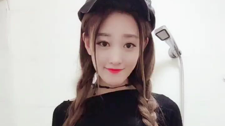 美女检查官