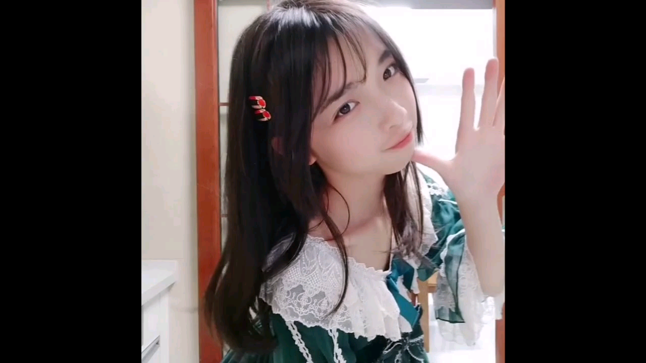 【短视频精选推荐】2019年第32期:找女朋友就一定要找胖胖的女生,因为胖胖的女生真的是太可爱了