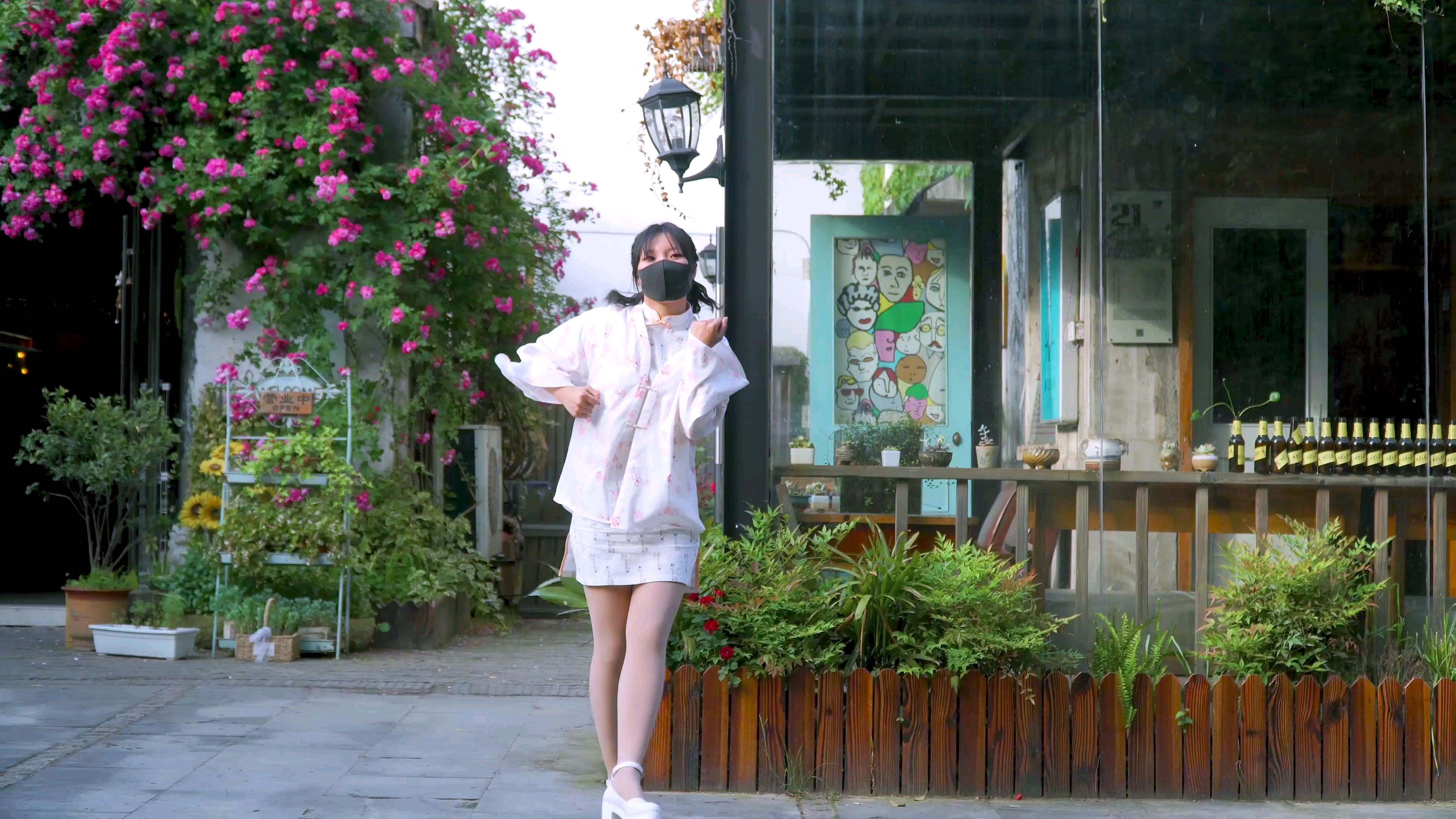 作者授权,禁止转载 196 播放 0 弹幕 1 评论 6 0 40 喂 安逸酱酱酱 食