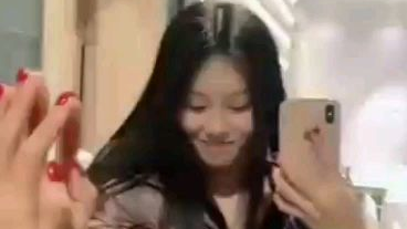 我把你当兄弟,你竟然偷亲我???