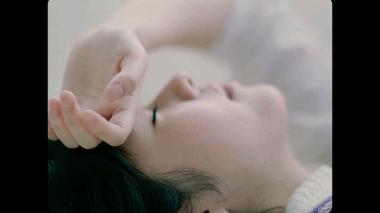 日式滤镜下的美人姐姐
有种特别的诱惑~